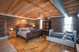The Titan Penthouse Downtown