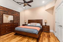 The Johnny Cash- Lofts at Noel Court, Downtown