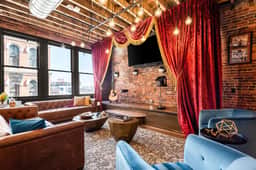 ✨ The Velvet Songbird | Downtown Nashville Luxe Retreat for 24